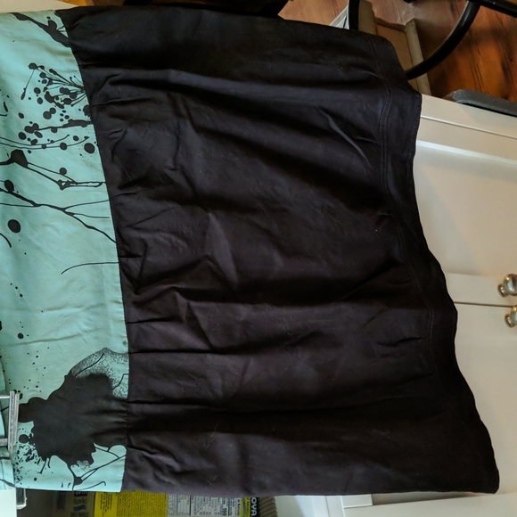 Skirt - Picture 4 of 8